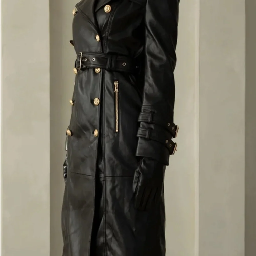Elegant Black Leather Trench Coat - Picture 2 of 5